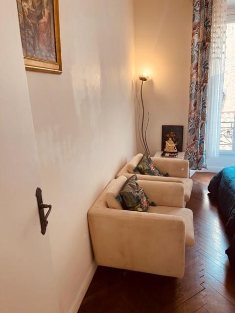 Chez Claudia Bed and Breakfast Cannes Eksteriør billede